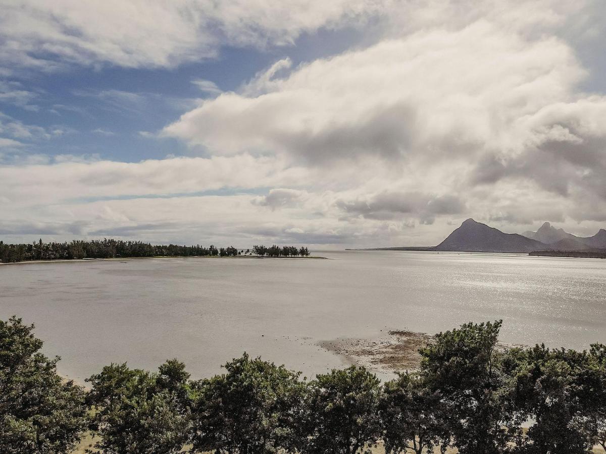 Boutik Le Morne Holiday Apartments Bagian luar foto
