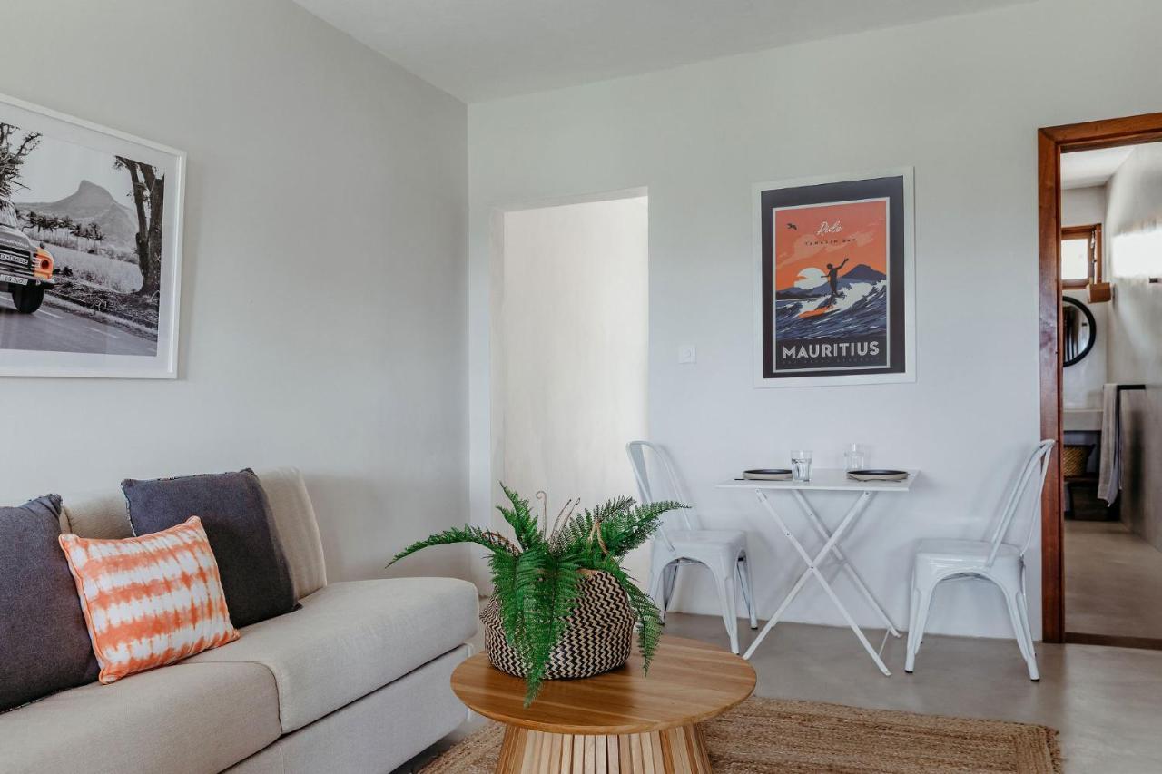 Boutik Le Morne Holiday Apartments Bagian luar foto