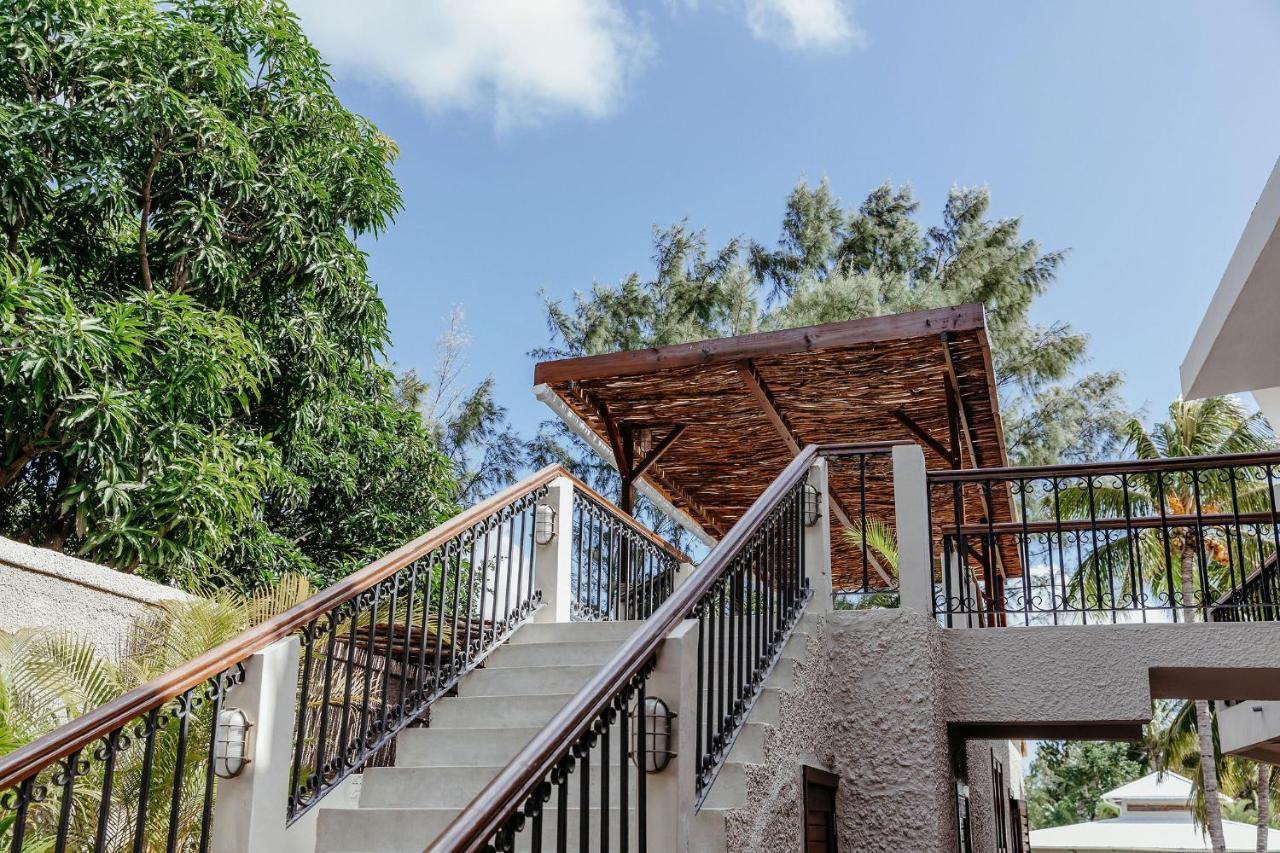 Boutik Le Morne Holiday Apartments Bagian luar foto
